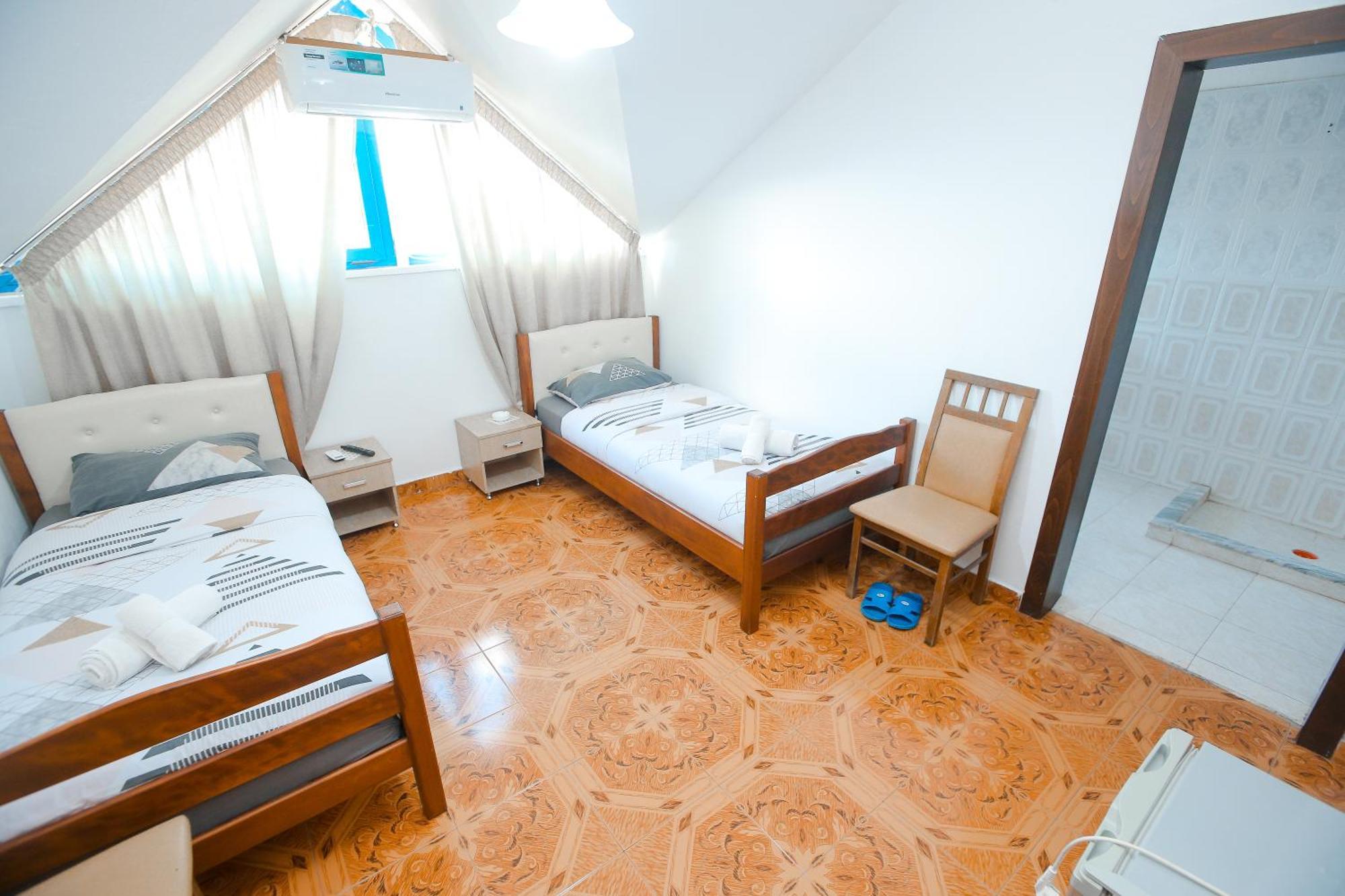 Ambasador Hotel